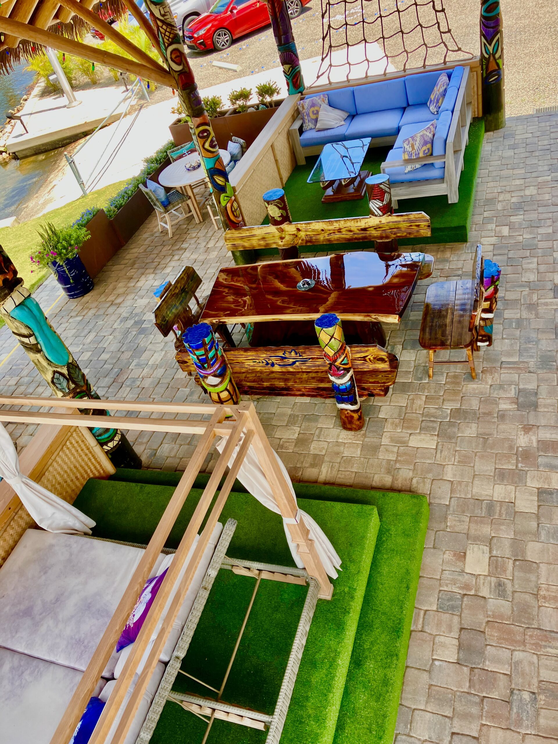 Large Commercial Tiki Bar Pavilion with Palm Thatch Roof